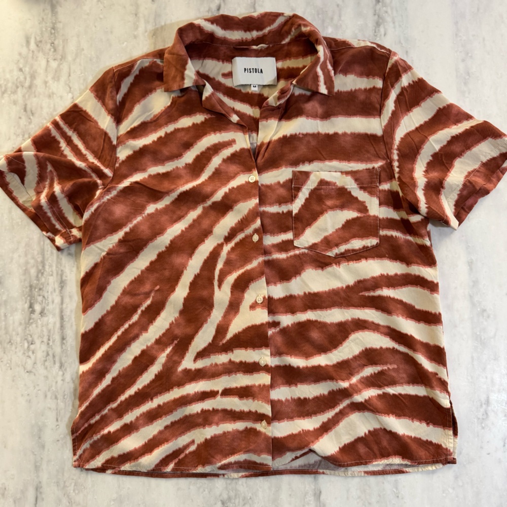 Pistola Ivory Safari Dream Zebra Pattern Short Sleeve Shirt size Medium